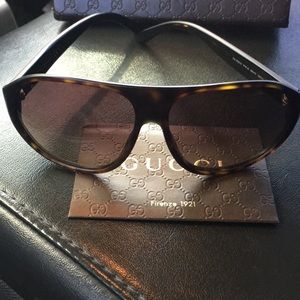 Authentic male  Gucci sunglasses